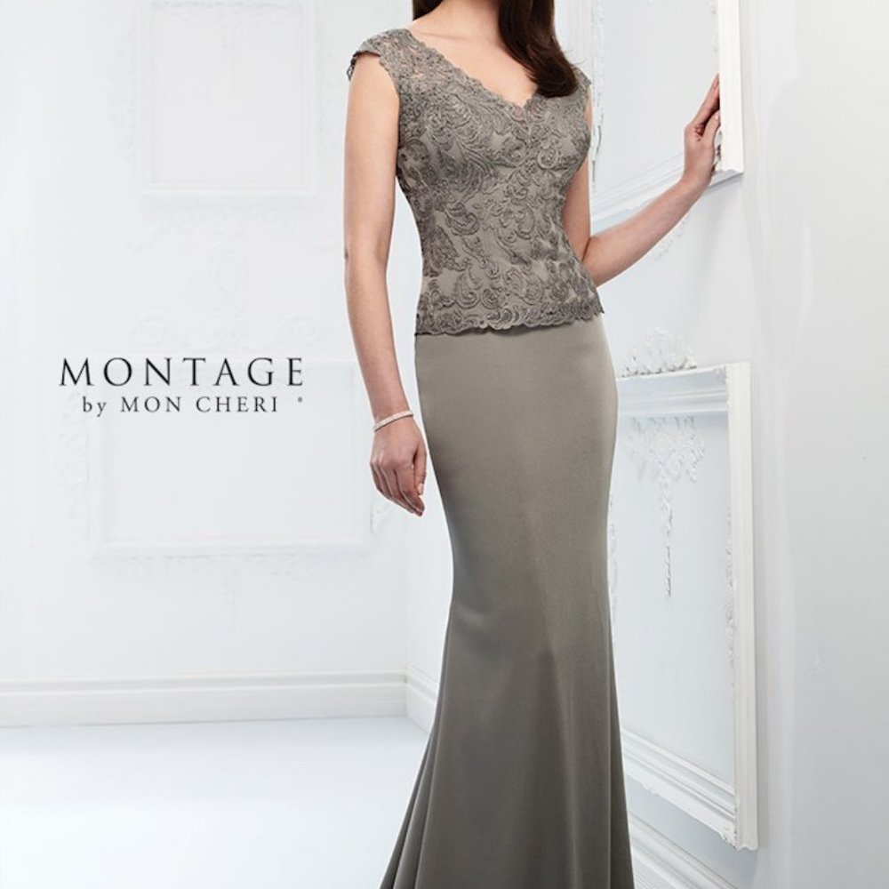 Formal mother of bride/groom gown, size 6.